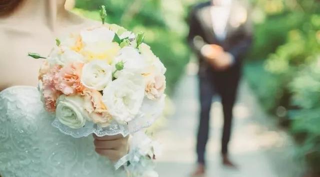 专家:没结婚没孩子的女性不光更快乐,还更长寿