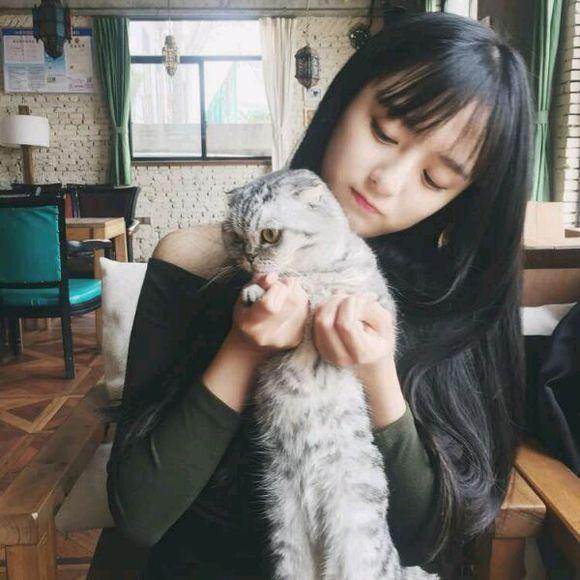 女生这样做,会让男生越来越喜欢你