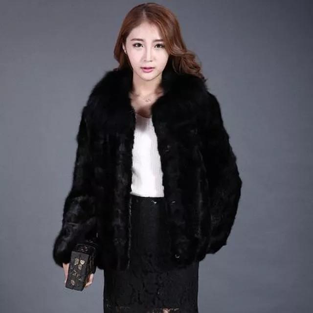 40多岁的女人怎么穿更好看?风格从简品质为重,才会优雅高级感