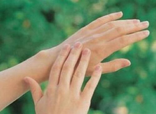“生育能力”强的女人,这3个部位会比较突出,快来自测一下