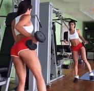 练臀除了好看,对健康更有益,10个动作,帮你强身健体并提臀瘦腿