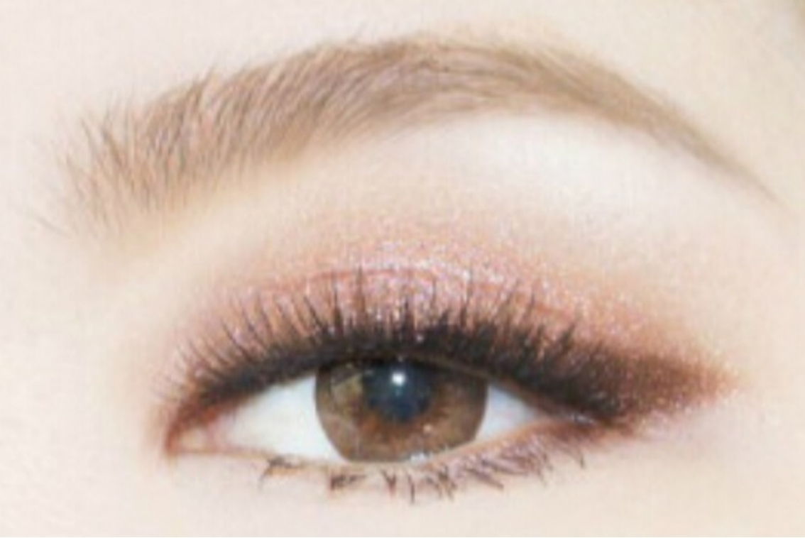 方脸画什么眉毛好看,怎样画适合方脸的眉毛