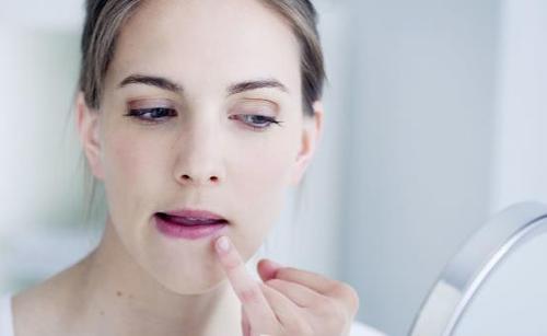 早睡对痘印淡化有用吗,早睡多久皮肤才变好