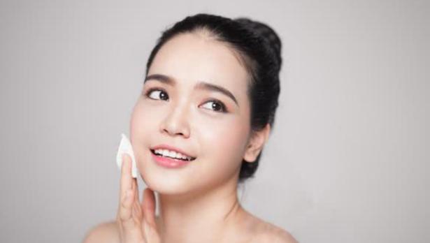 如何养成一张白净的脸,肤色暗沉显老怎么调理