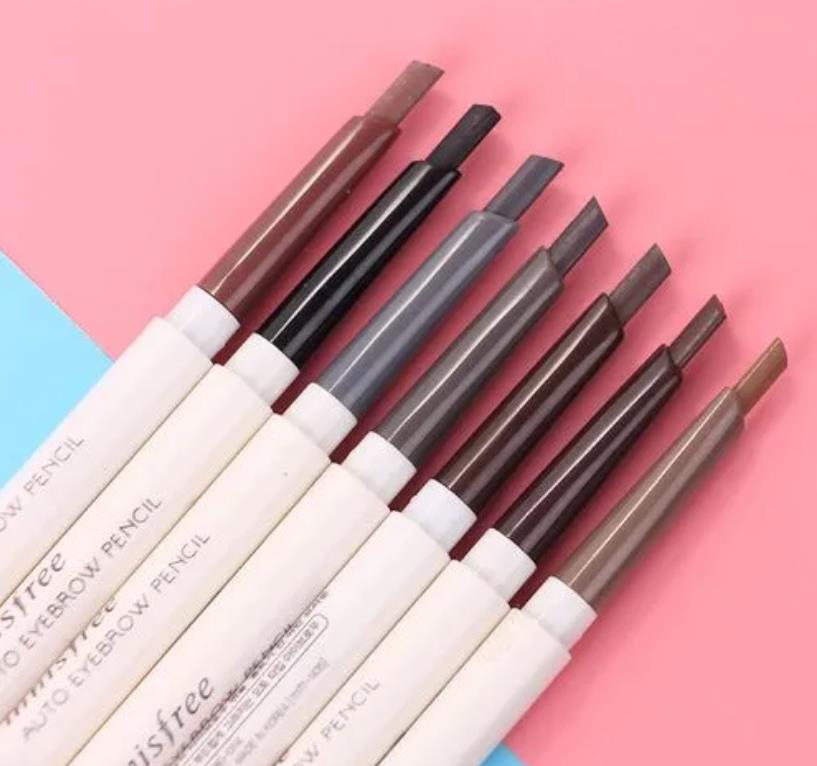 眉粉眉笔眉膏哪个好用自然,眉粉眉笔眉膏哪个不容易掉色