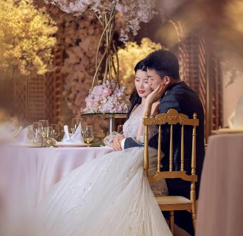 订婚男方要准备什么,定亲女方给男方回什么