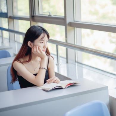 女生见过大世面很淡定的表现，女生见过大世面的标准