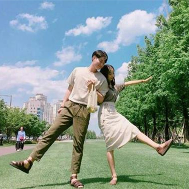 男人希望女人怎么夸他，怎么夸男人才会让他对你越来越好