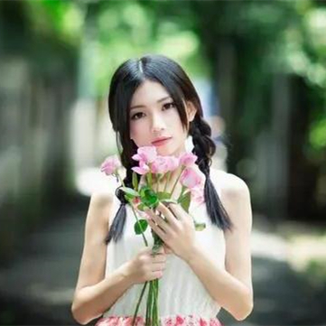 女生想深入交往的表现,怎么判断女生愿意和你交往