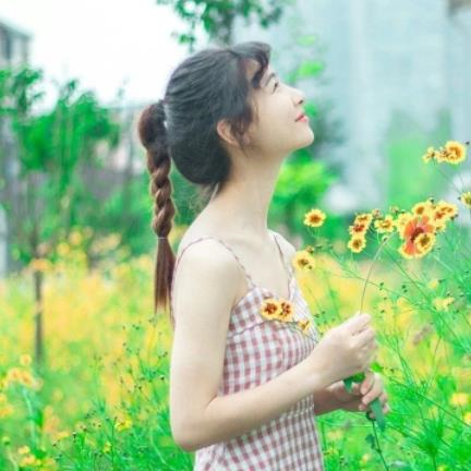 为什么女生对感情犹豫,当女生对感情选择犹豫不决怎么办