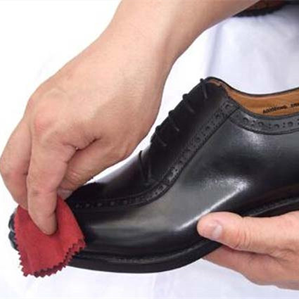 皮鞋怎么清洗和保养，皮鞋里面脏了怎么清洗