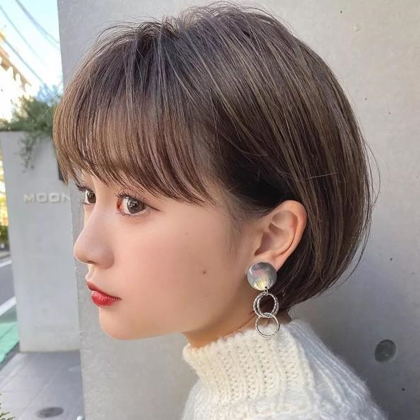 为什么短发更考验五官,让五官显得立体的短发