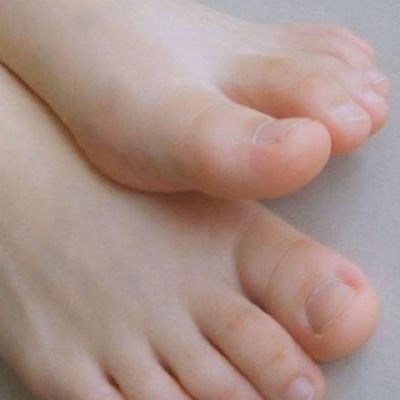 三种脚型女人命最好，女人最有福气的三种脚