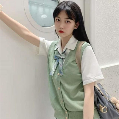 如何搭配最难穿的绿色，绿色忌讳搭配什么颜色