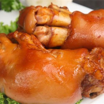 猪前脚和后脚的区别，猪前脚好吃还是后脚好吃