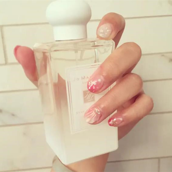 甲油胶不用灯烤能干吗，甲油胶在家怎么卸掉