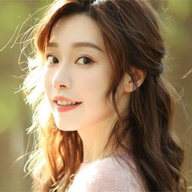 吸引男生的是长相还是身材，身材好还是长相好能吸引男人