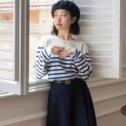 穿西裤配什么上衣好看,针织衫怎么搭配最好看