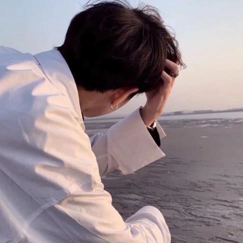 男朋友吃醋占有欲太强是什么感觉，男朋友占有欲过强怎么办