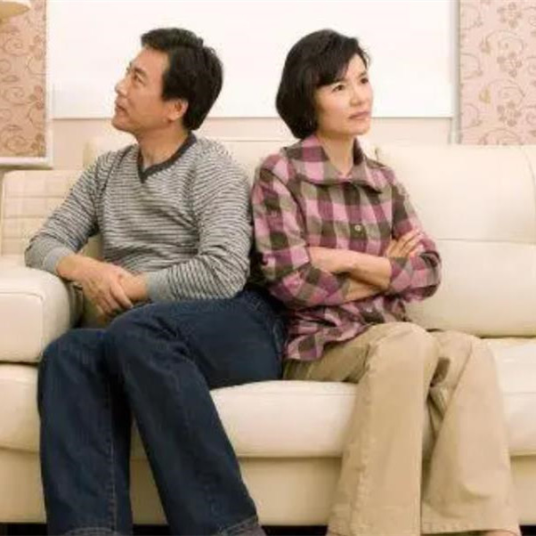 老年夫妻不能做的三件事,老年夫妻最忌讳的三件事