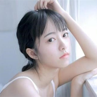 50岁女人终身忘不掉旧情人的表现，女人终身放不下旧情人的表现