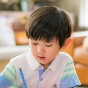 孩子几岁练字最佳，儿童练字要做控笔训练吗