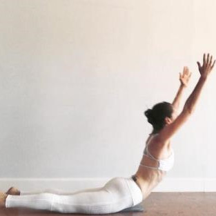 怎么运动可以瘦背，背有点驼做什么运动好