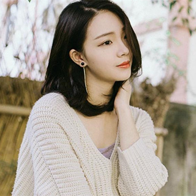 交际能力非常强的女人是怎么样的,高交际能力女性的四大特征