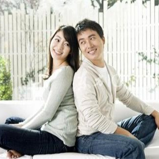 夫妻文化水平存在差距如何相处，存在文化差距的婚姻要继续吗