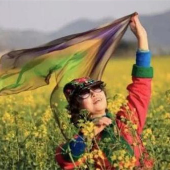 大妈穿搭有什么特点，怎么避免大妈穿搭