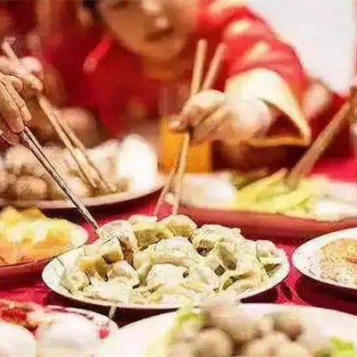 正月不能送人的东西，除夕晚上家里有三样东西要扔掉