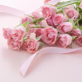 为啥你越反感男人对你越好,女人越是主动拒绝男人他反而更爱你