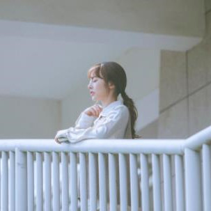 丈夫出国觉得寂寞怎么办，男人在外打工感到寂寞怎么办