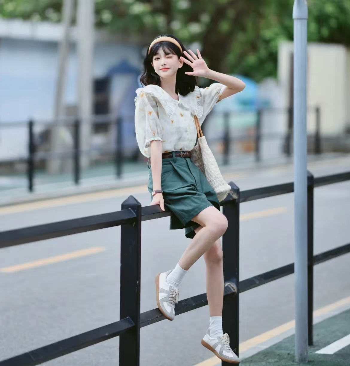 夏天各种坐姿街拍