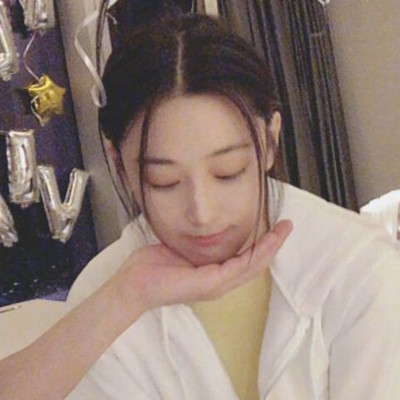 老公如果摸老婆的下巴代表什么