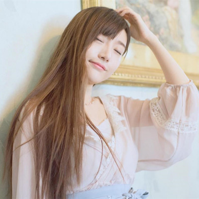 比我大的女生怎么聊,跟比自己年龄大的女人聊天怎么聊