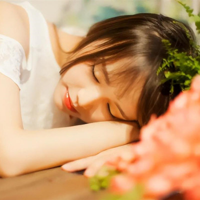 学会这三招让女人主动来找你，让女人主动找你的绝招