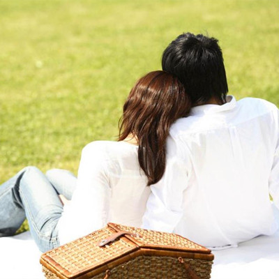 女人最无法抗拒的三种拥抱方式