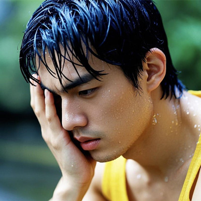 当纠缠你的男人安静了意味着什么