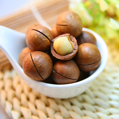 女婿上丈母娘家送礼