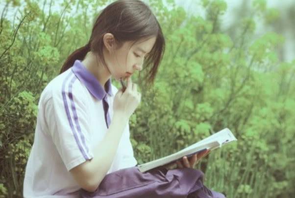 女人经常做这些事情,不是无聊,而是因为对你有好感,要注意哦