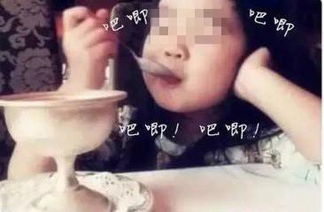 餐桌礼仪有讲究 女性在饭局中应该注意这些问题