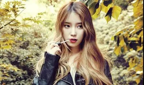 有这些表现的情侣才算三观一致，真正合拍的两个人最适合相濡以沫