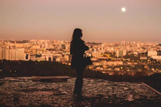 分手见人品,离开这三种男人要庆幸,更要远离