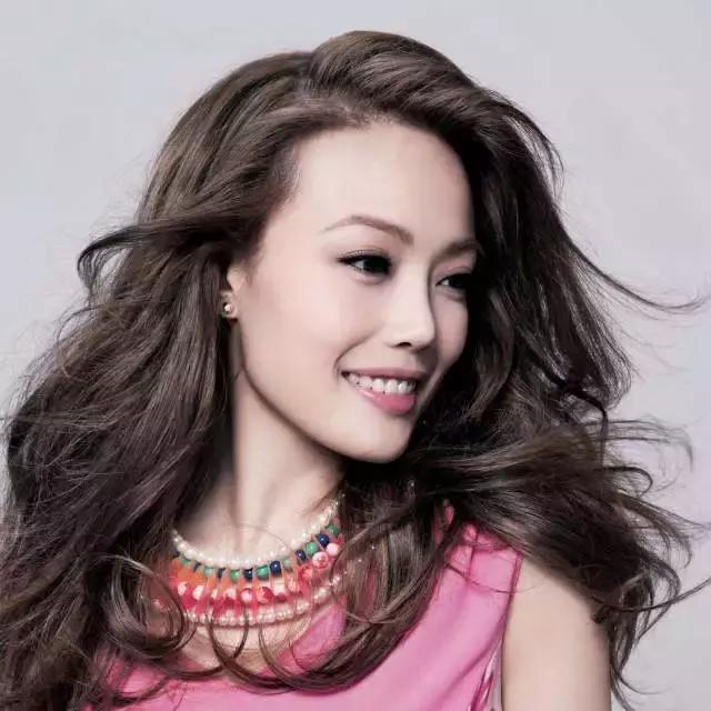 觉得自己脸大?很可能是扎错了发型,你的脸型是扎头发好看还是放下来好看?