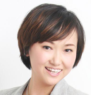 10款适合45岁女人的短烫发,时尚发型减龄效果也杠杠的!