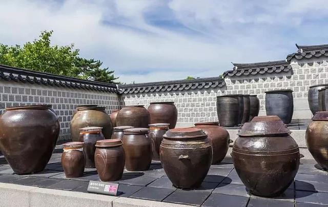 你知道吗?古代庭院中为何要摆缸?