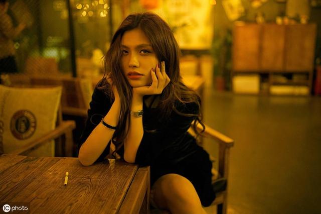 离异过的女人,都会有这些特征,男人都很喜欢这样的女人