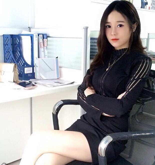 领导喜欢什么样的女人,领导喜欢女下属的征兆