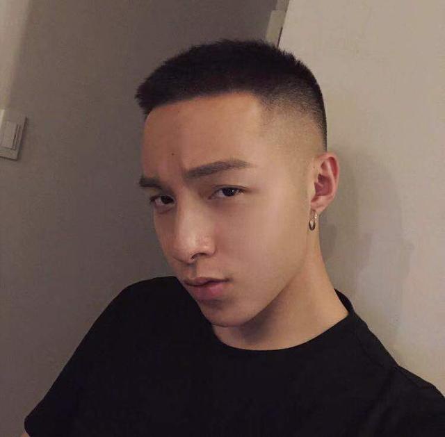 都说男生剪寸头土气?那是你不了解寸头,来看“一厘米的帅气”